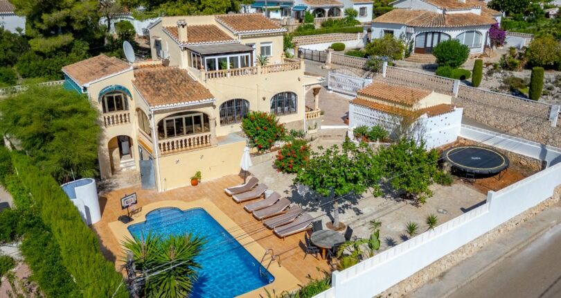 Luxury Villa For Sale in Costa Nova, Javea